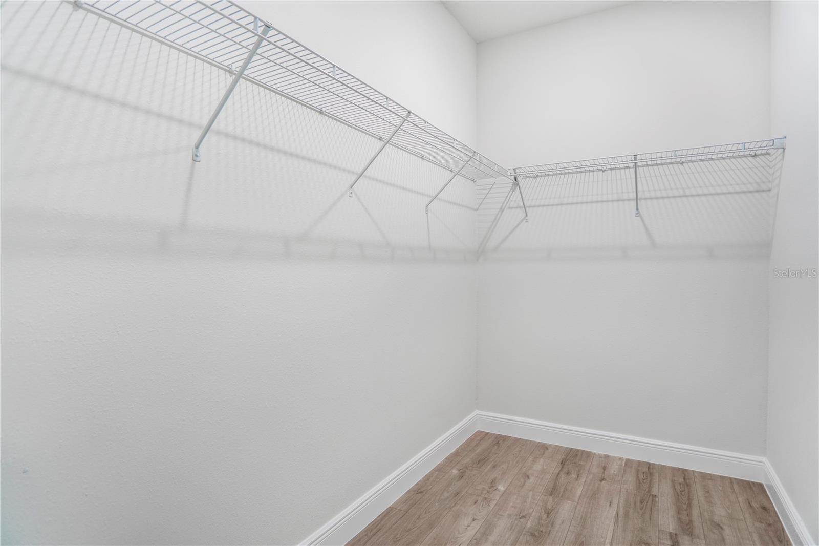 MARION OAKS UN 9 - Residential