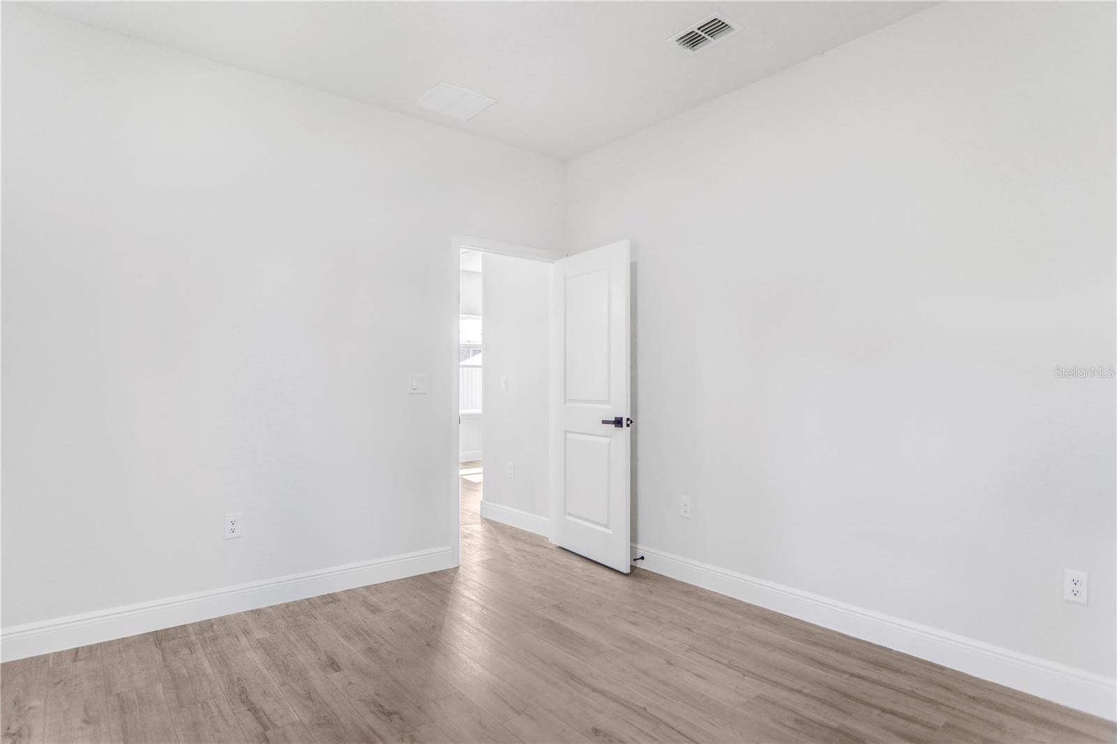 MARION OAKS UN 9 - Residential