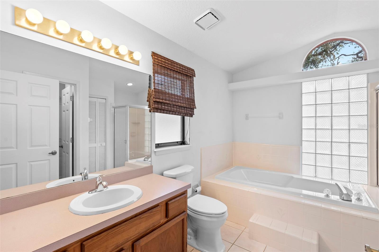 HOLLY ACRES REP - Residential