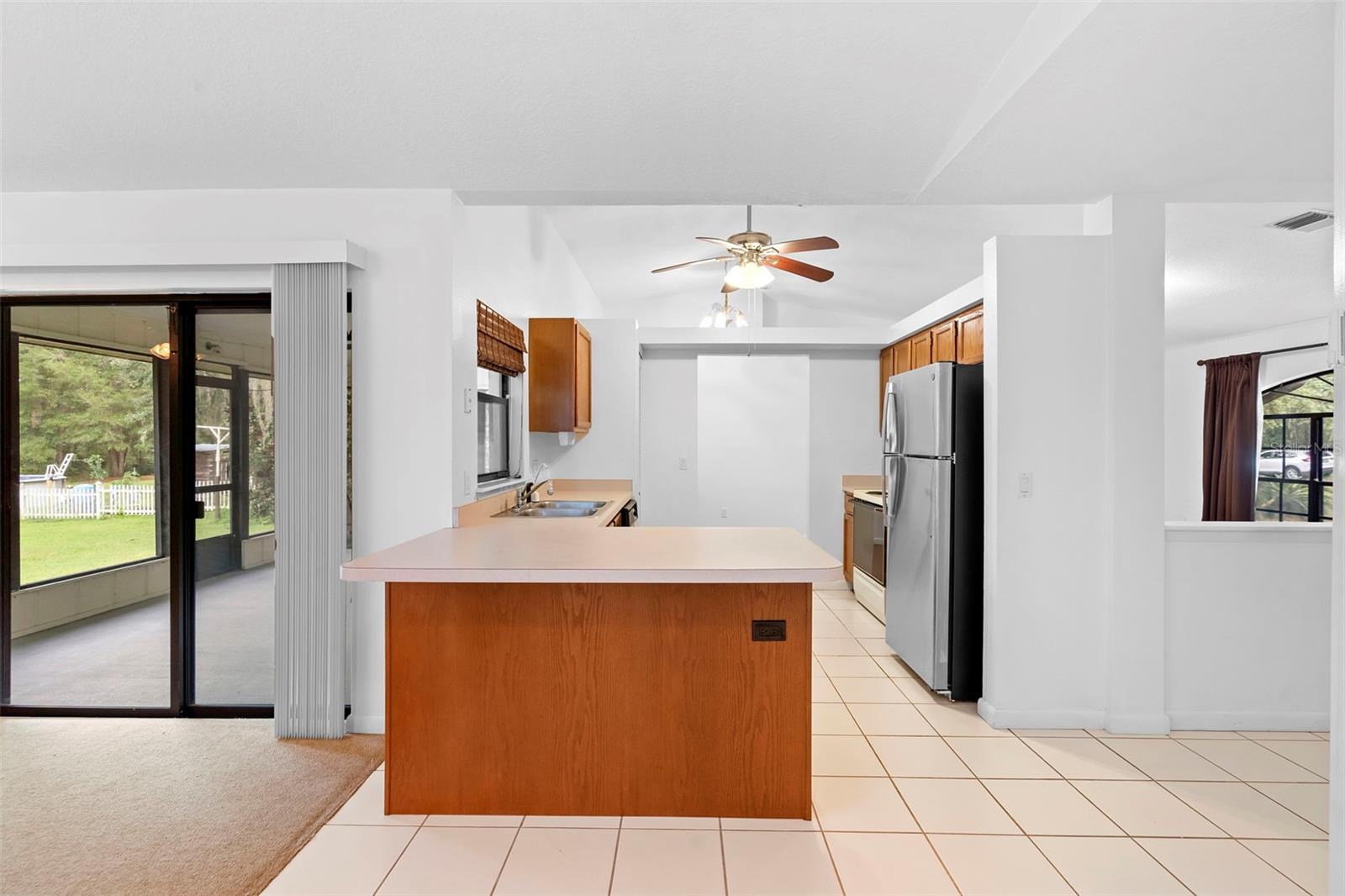 HOLLY ACRES REP - Residential