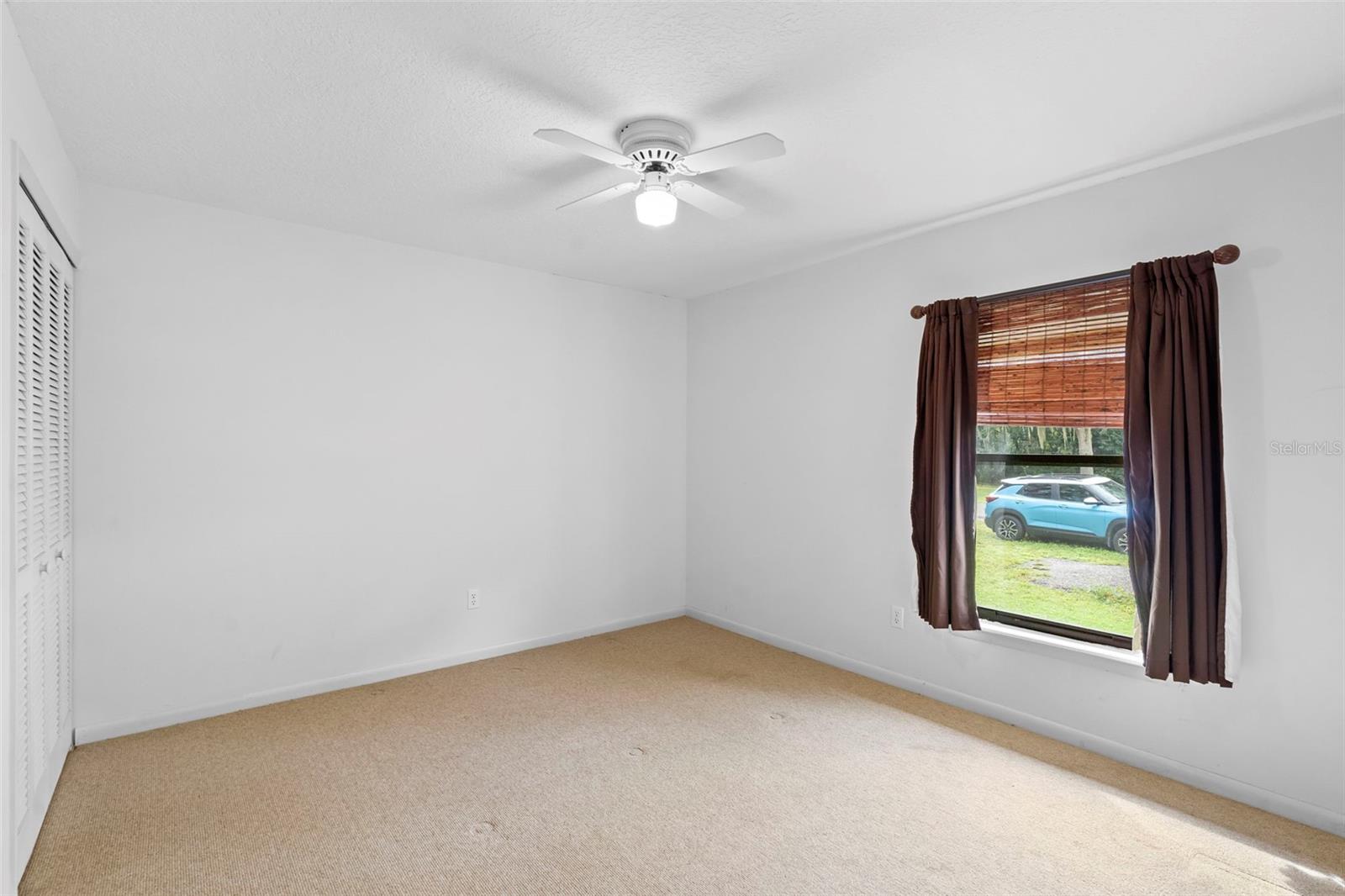 HOLLY ACRES REP - Residential
