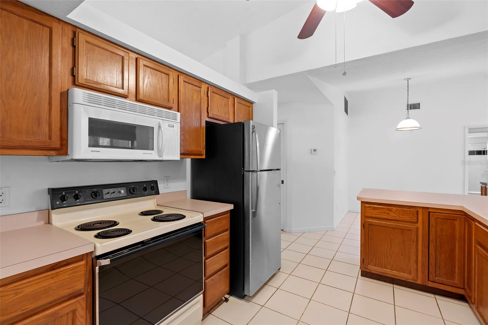 HOLLY ACRES REP - Residential