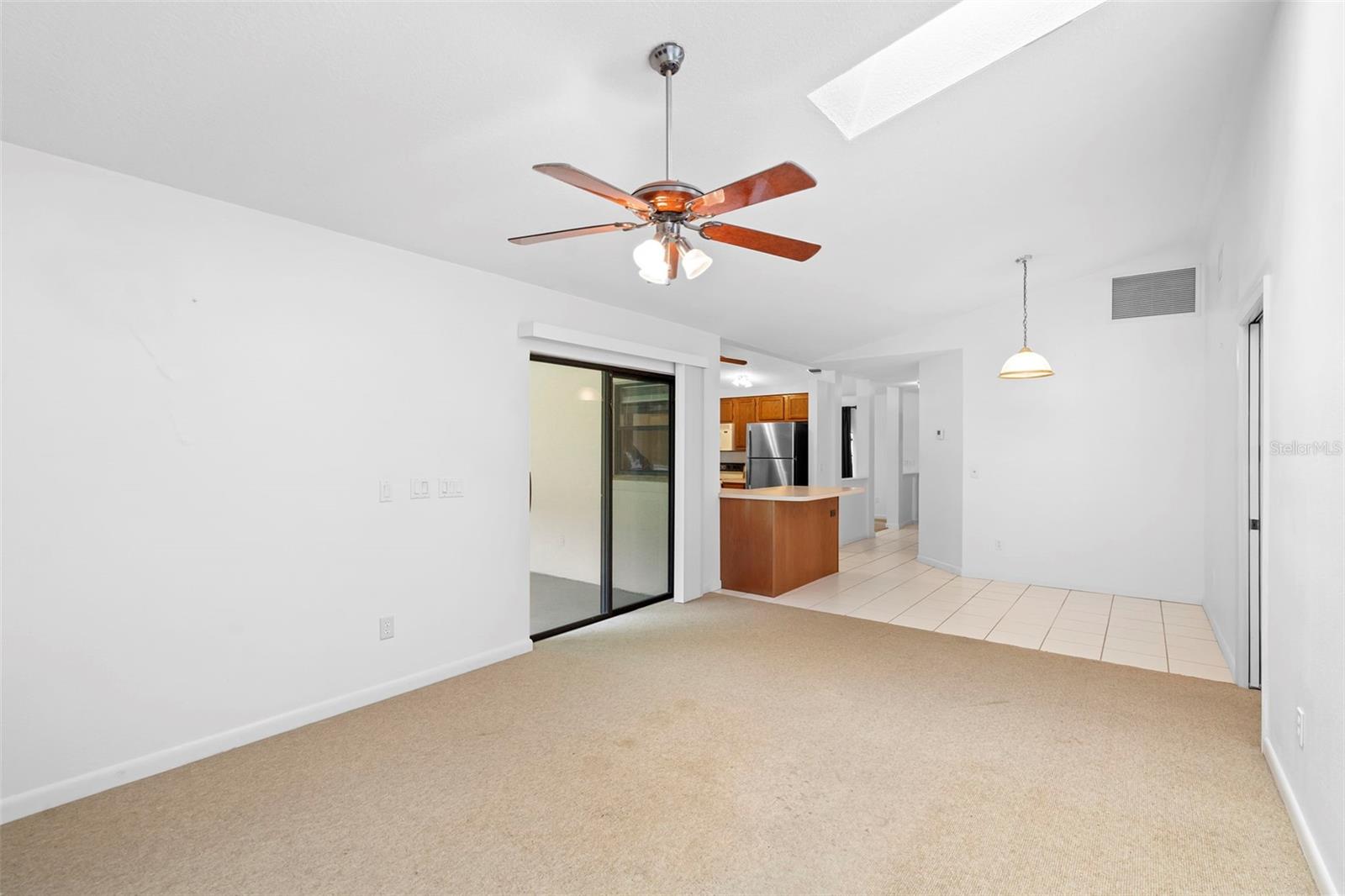 HOLLY ACRES REP - Residential