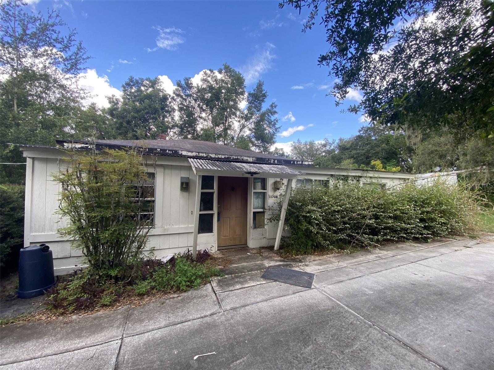 Come check out this remarkable opportunity. This .23- Acre has NO HOA and is Zoned RSC-4 allowing you to add a second livable dwelling. The electric, water, and sewer is connecting with both public city water and public city sewage. Located conveniently near Interstate I-4 and I-75 with easy access to the surrounding Tampa area. This property is perfect for trucks, trailers, boats, sheds and more. The Property 11706 Hills Rd Next Door is also for sale. Together adding up to a 1/2 Acre In a prime location.