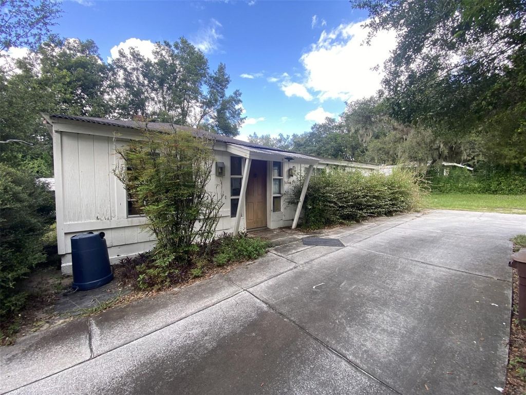 Photo of 11708 Hills Road, Seffner, FL 33584 (MLS # TB8432064)