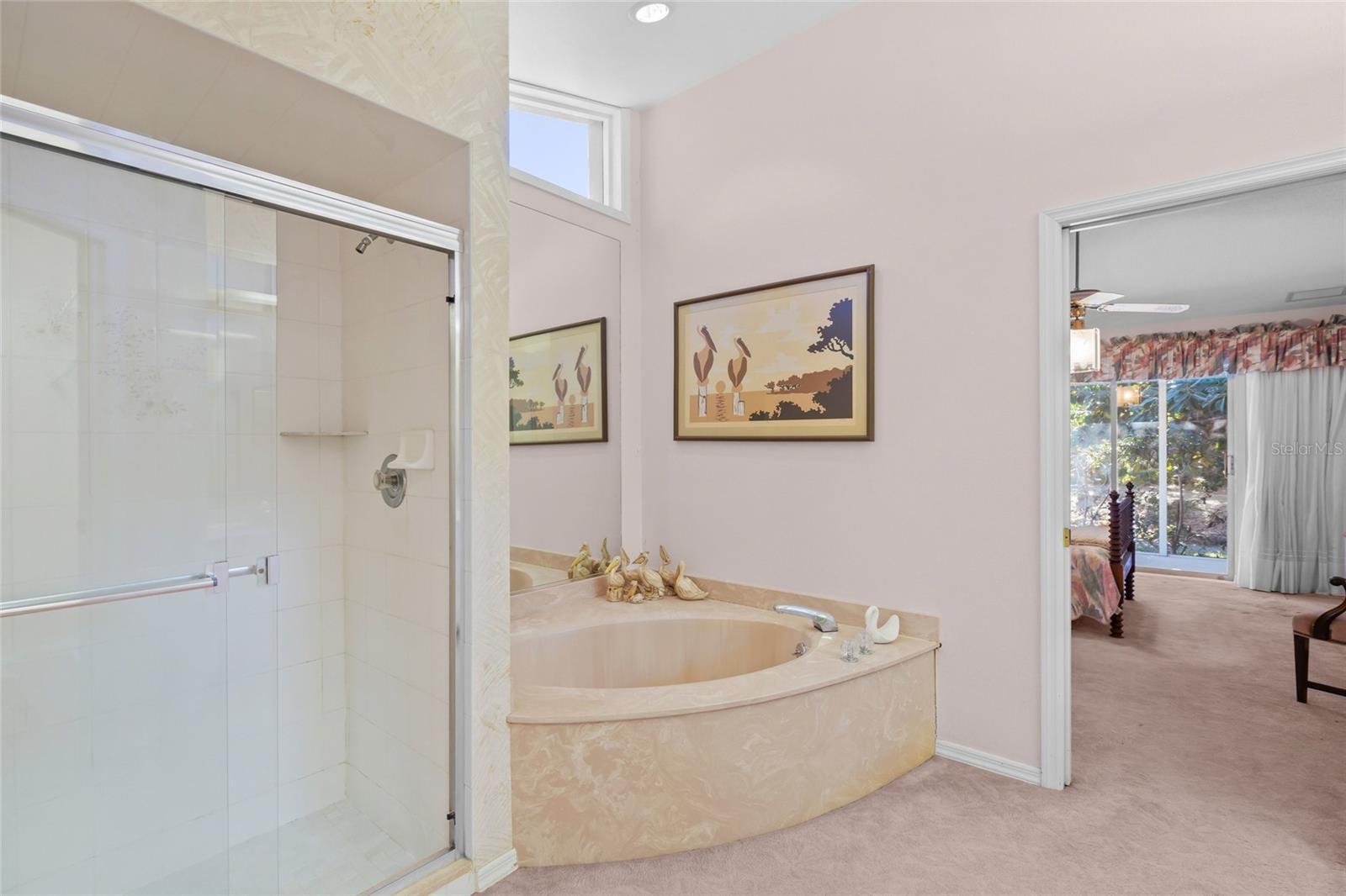 COLONIAL OAKS - Residential