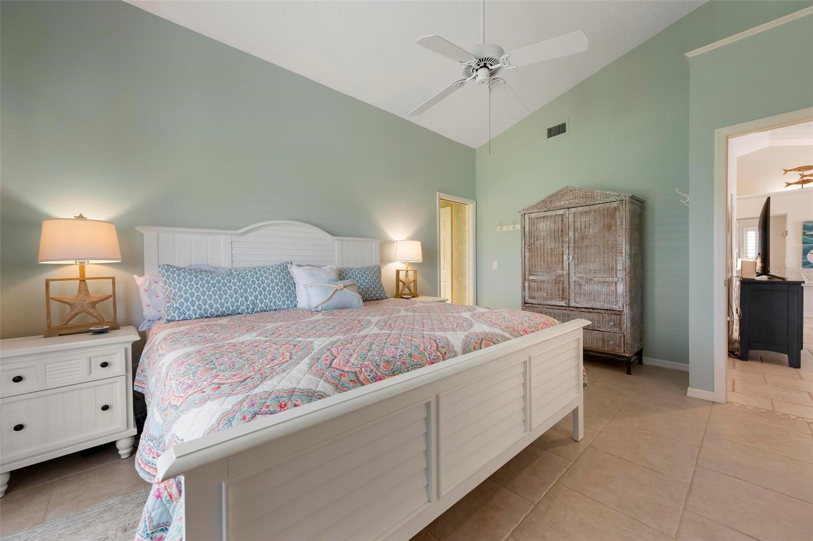 VILLAS OF SOMERSET - Residential