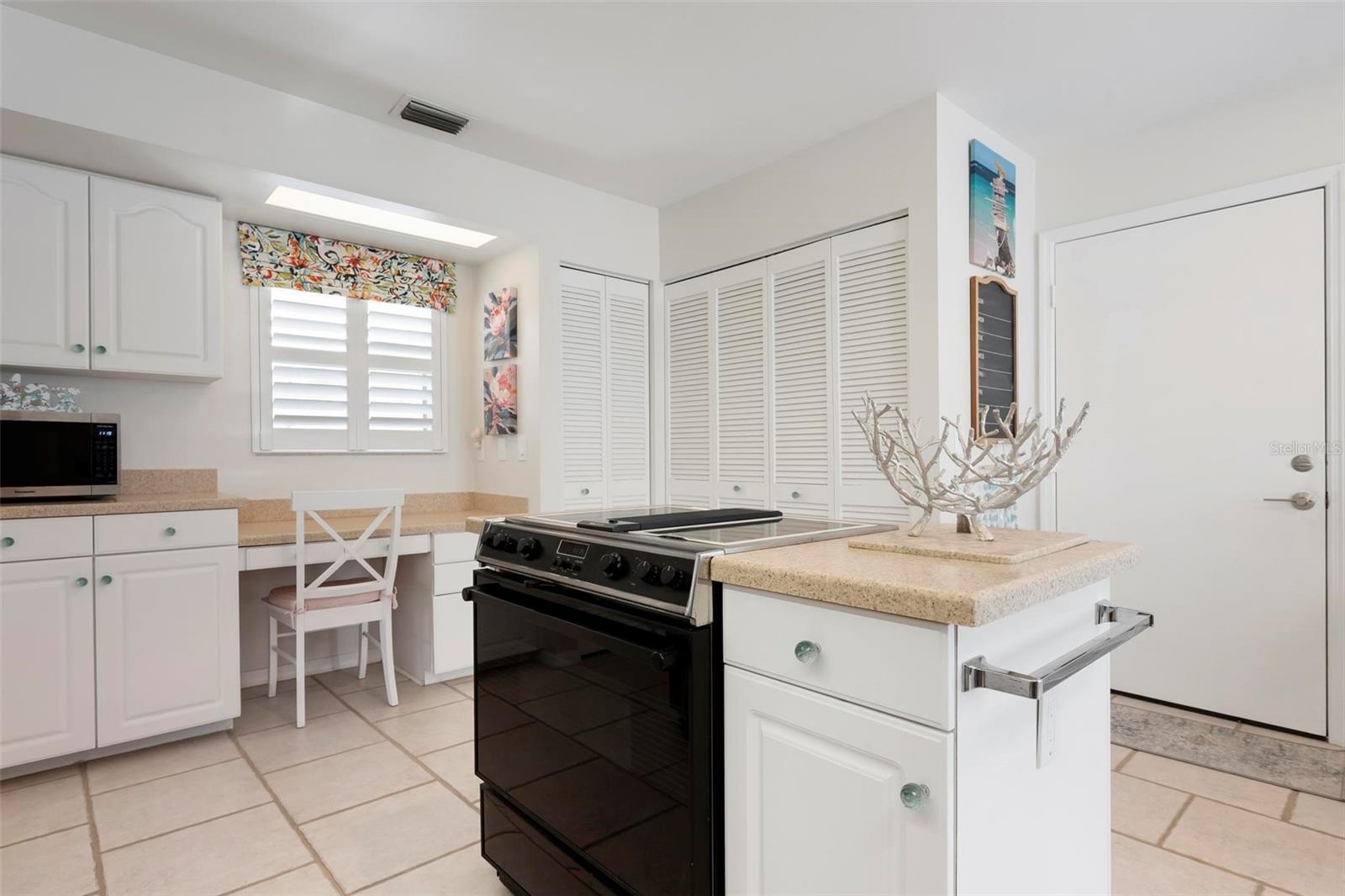 VILLAS OF SOMERSET - Residential