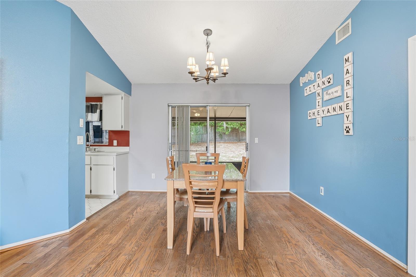 SPRING HILL - Residential