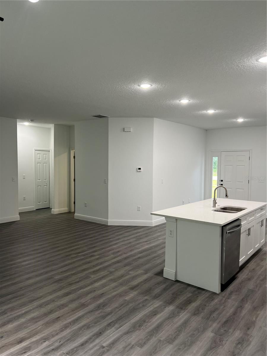 SILVER SPGS SHORES UN 10 - Residential