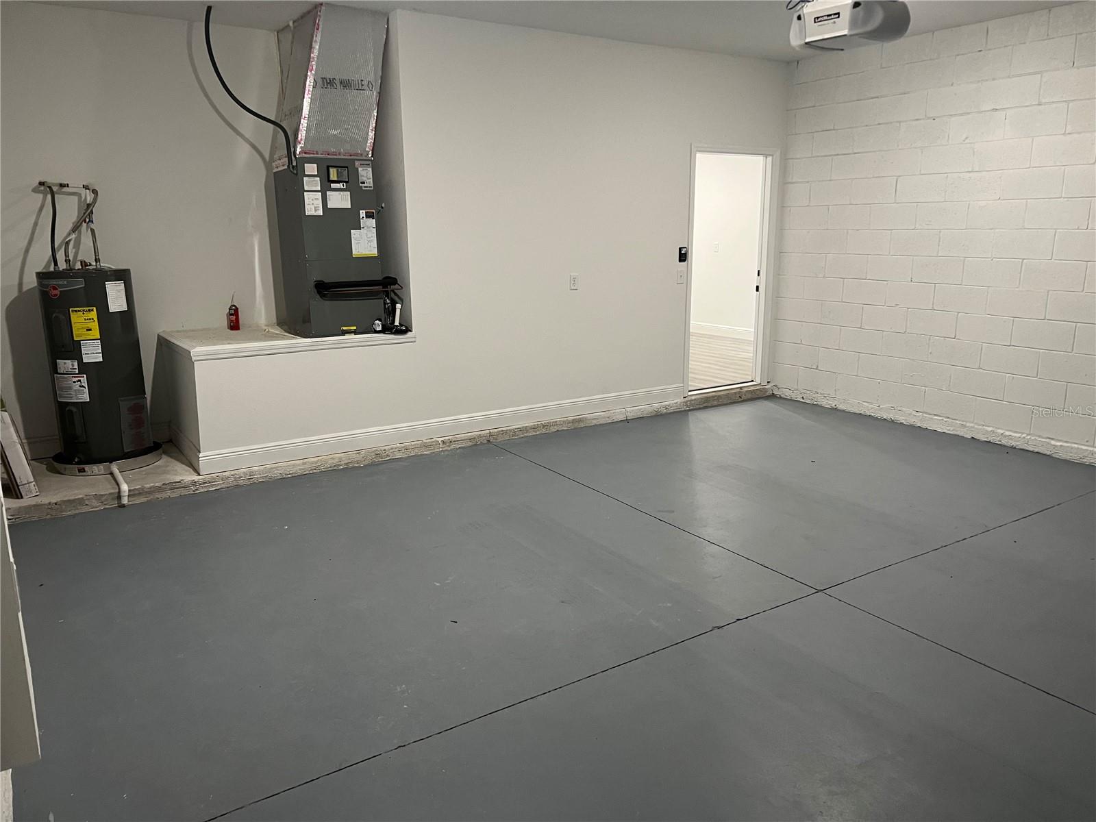 SILVER SPGS SHORES UN 10 - Residential