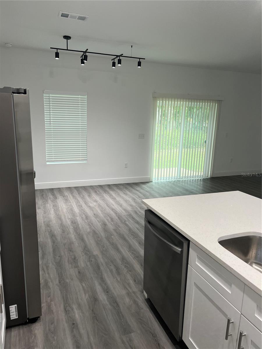 SILVER SPGS SHORES UN 10 - Residential