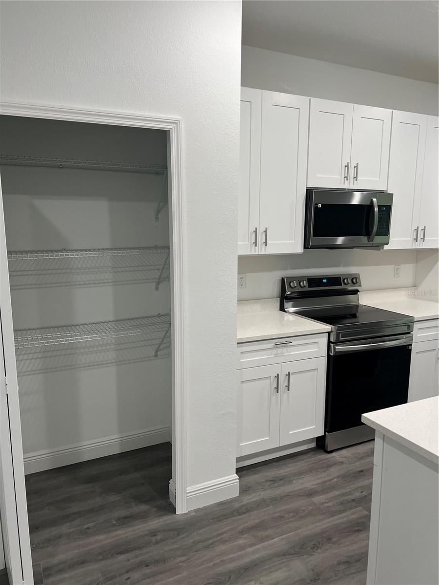 SILVER SPGS SHORES UN 10 - Residential