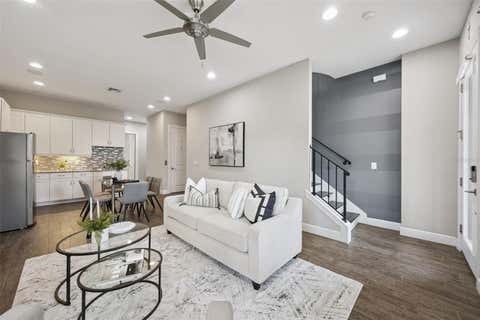 Tiny photo for 1276 Dora Parc Lane, Mount Dora, FL 32757 (MLS # O6422208)