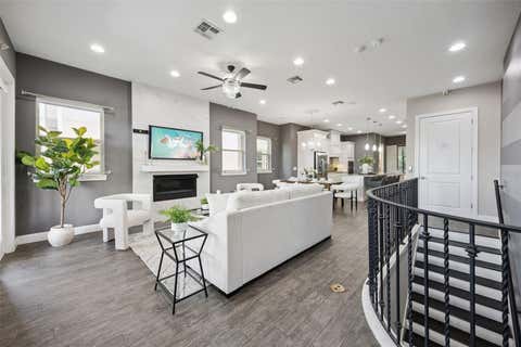 Tiny photo for 1276 Dora Parc Lane, Mount Dora, FL 32757 (MLS # O6422208)