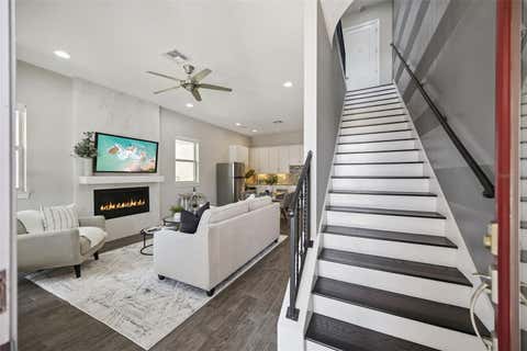 Tiny photo for 1276 Dora Parc Lane, Mount Dora, FL 32757 (MLS # O6422208)