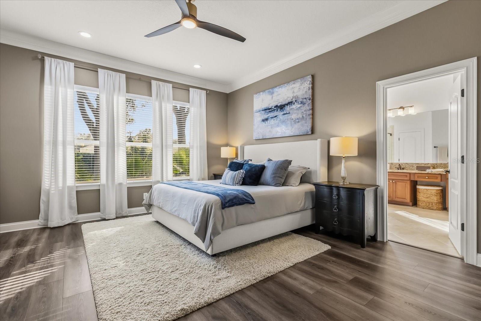 HEATHROW COUNTRY ESTATE - Residential