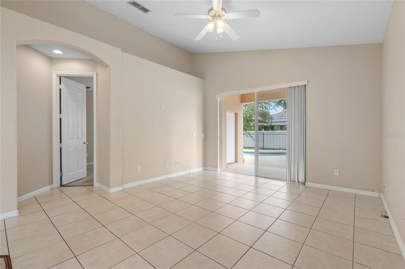 FIELDSTONE ESTATES - Residential