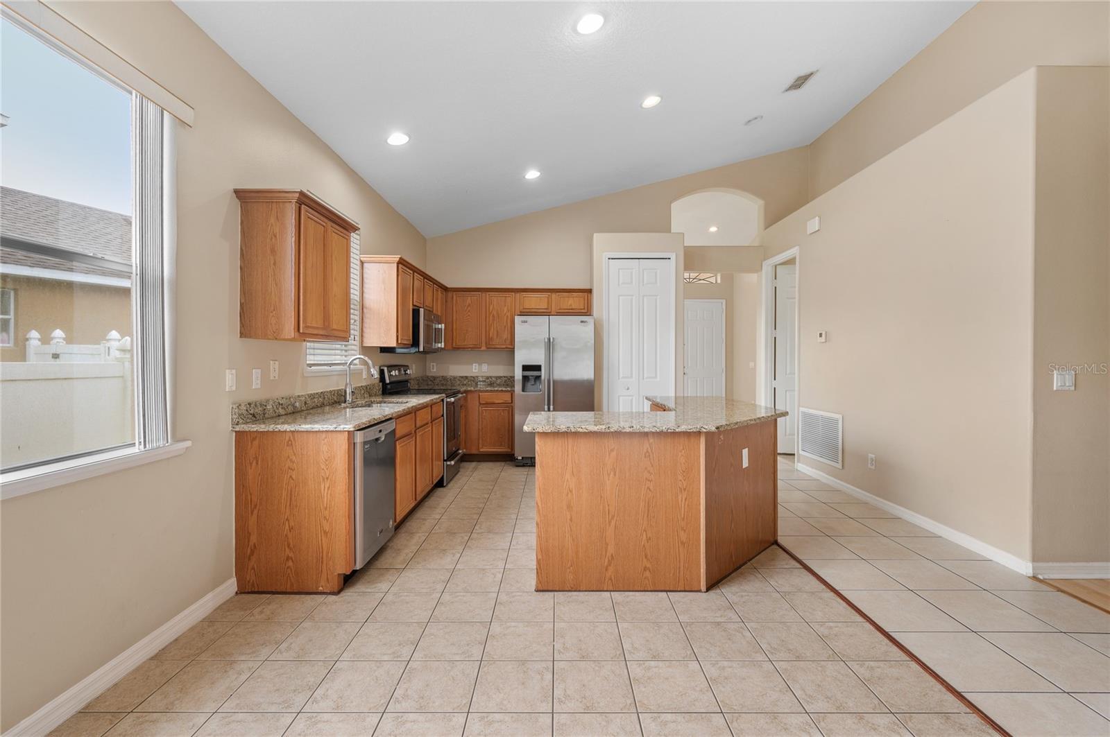 FIELDSTONE ESTATES - Residential