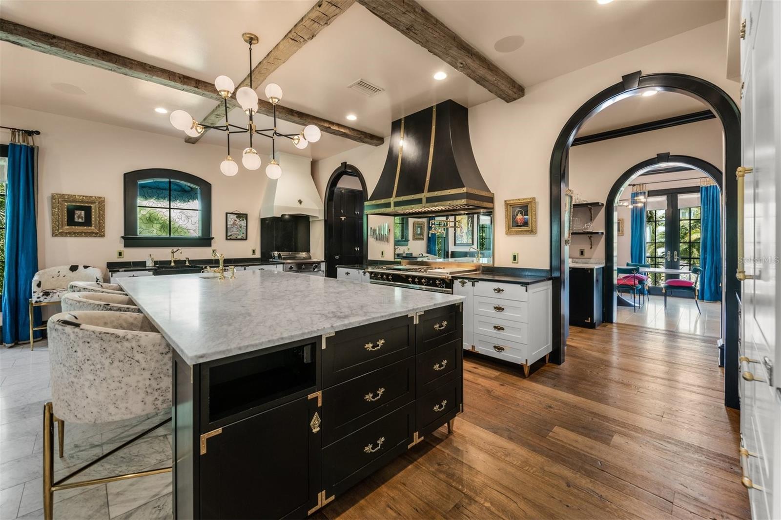 VILLA ROSA - Residential