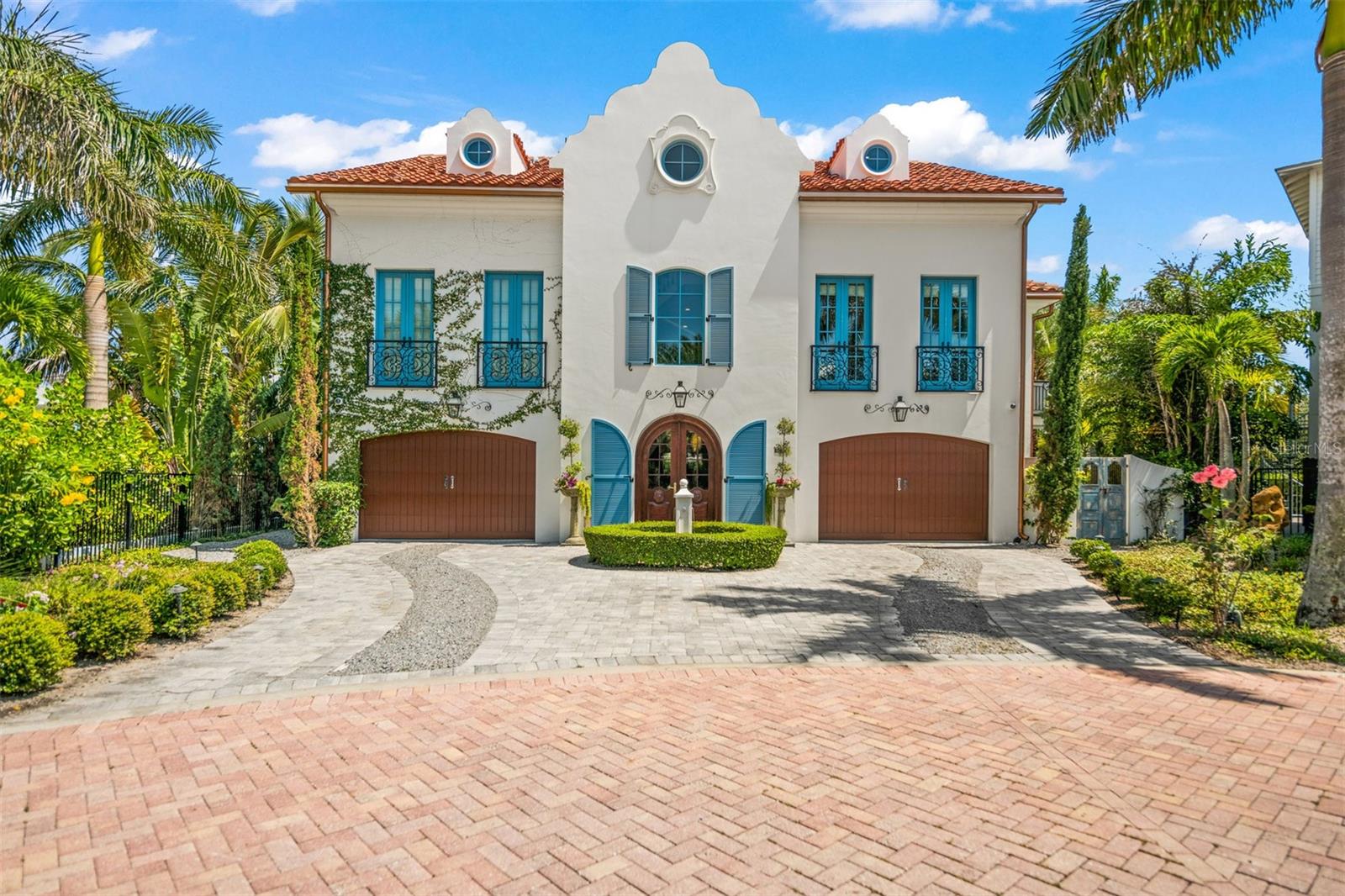 VILLA ROSA - Residential