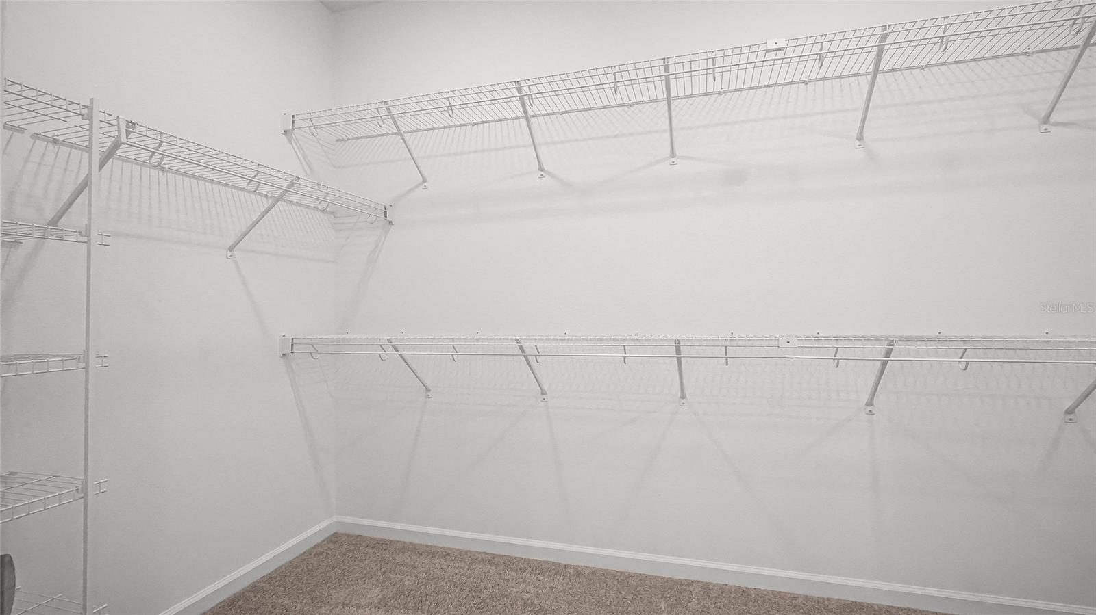 CRESSWIND AT LAKE HARRIS - Residential