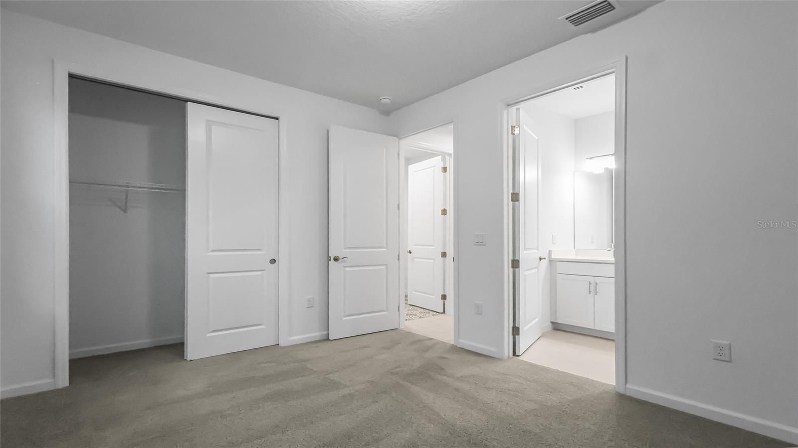 CRESSWIND AT LAKE HARRIS - Residential