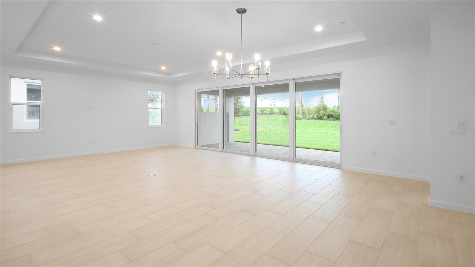 CRESSWIND AT LAKE HARRIS - Residential