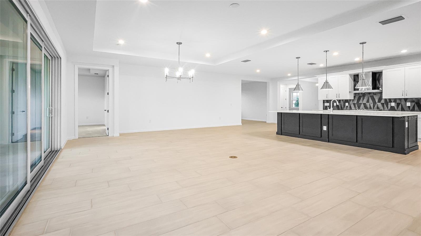 CRESSWIND AT LAKE HARRIS - Residential