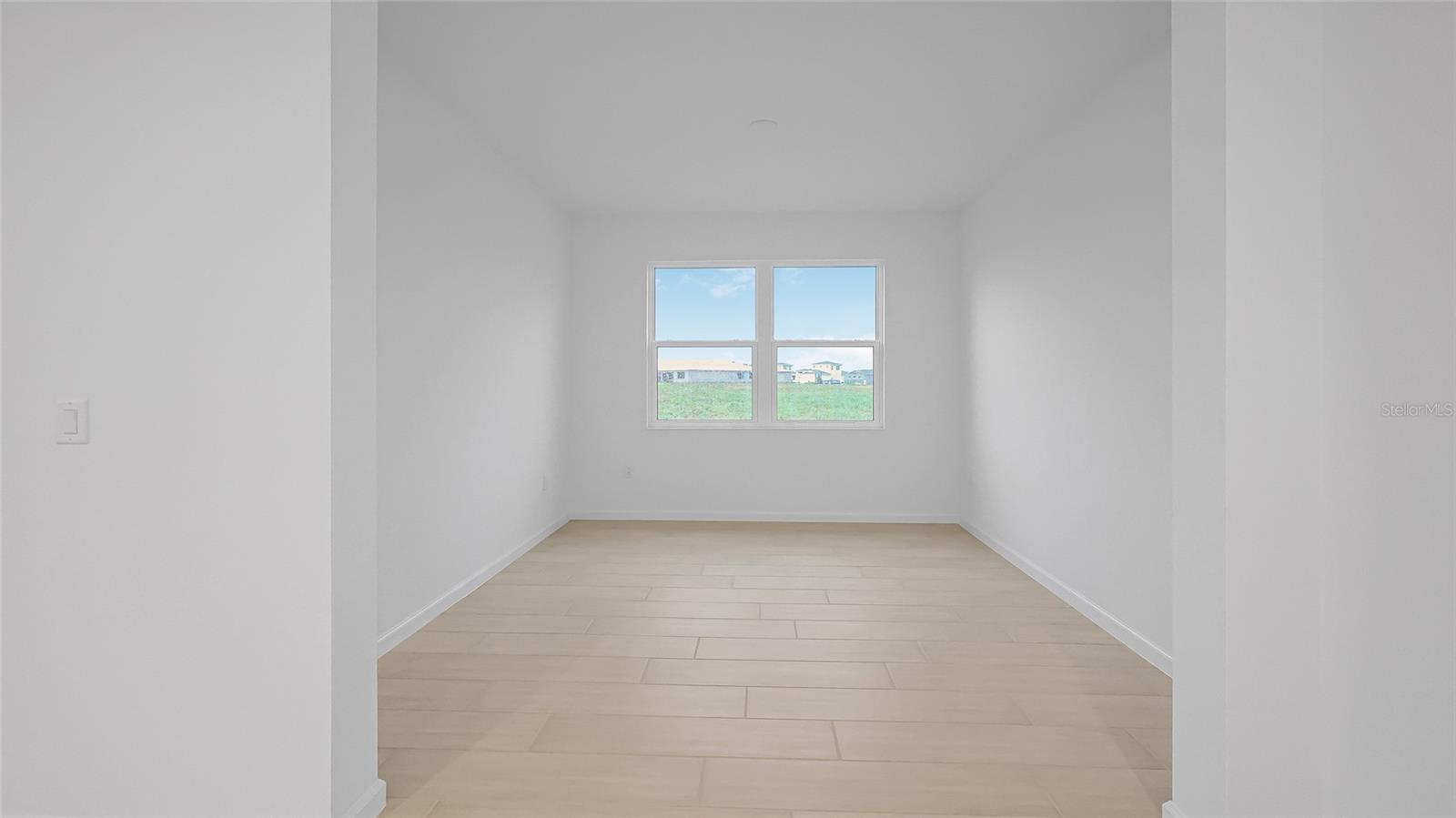 CRESSWIND AT LAKE HARRIS - Residential