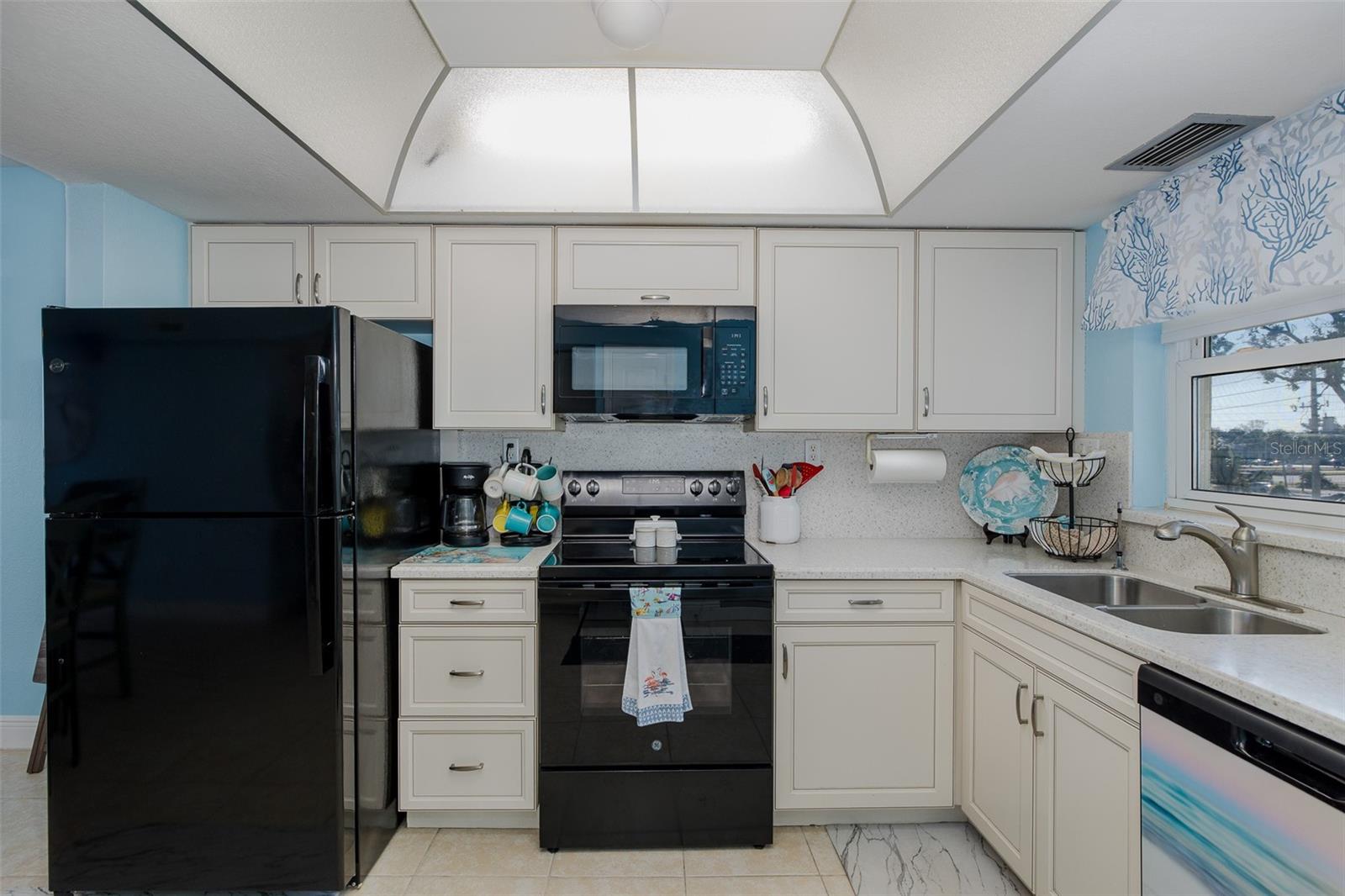 SEA CASTLE CONDO - Residential