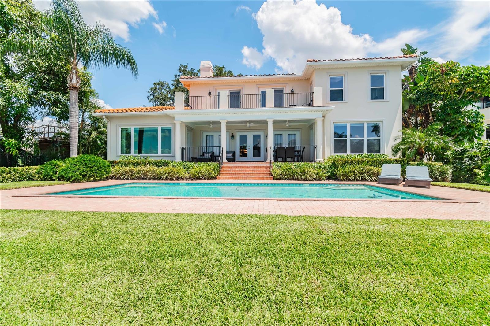 DAVIS ISLANDS - Residential