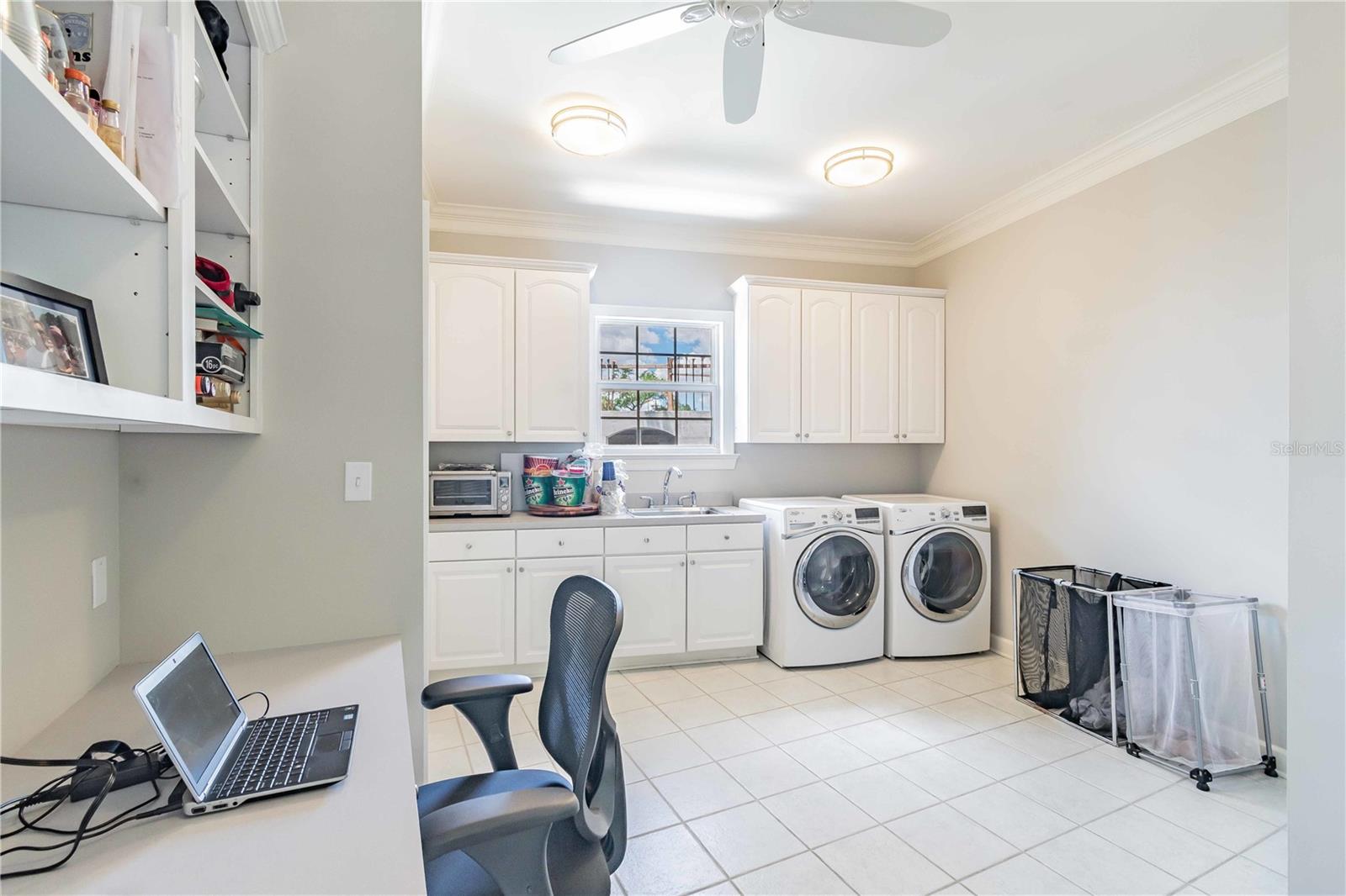 DAVIS ISLANDS - Residential