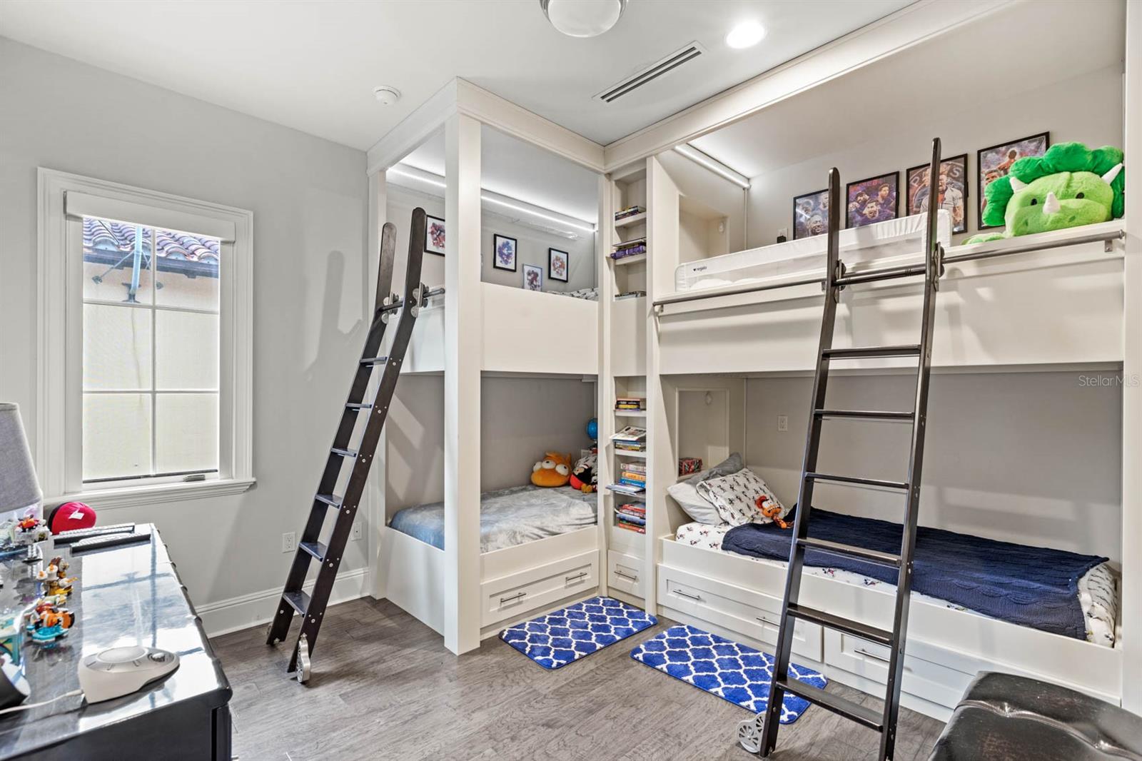 GOLDEN OAK PH 1B - Residential