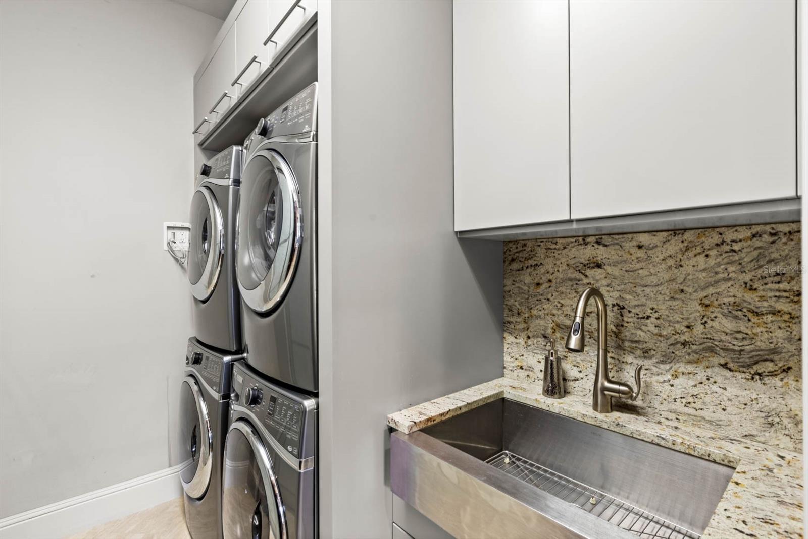 GOLDEN OAK PH 1B - Residential