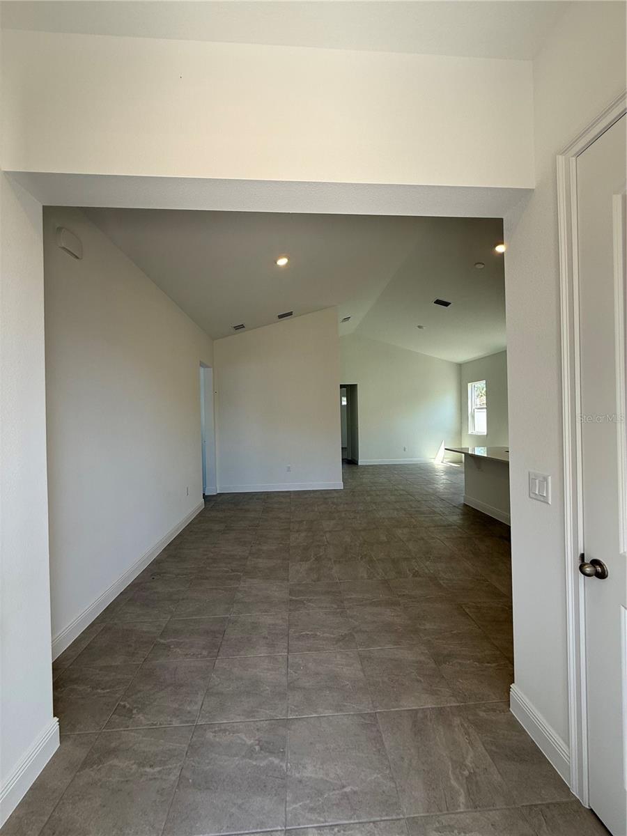 931 AZALEA WALK CIRCLE