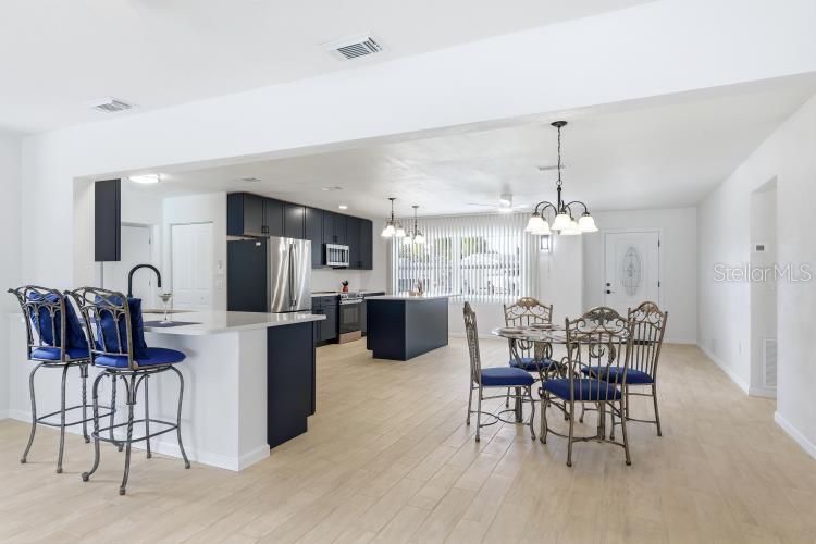 GROVE CITY SHORES - Residential