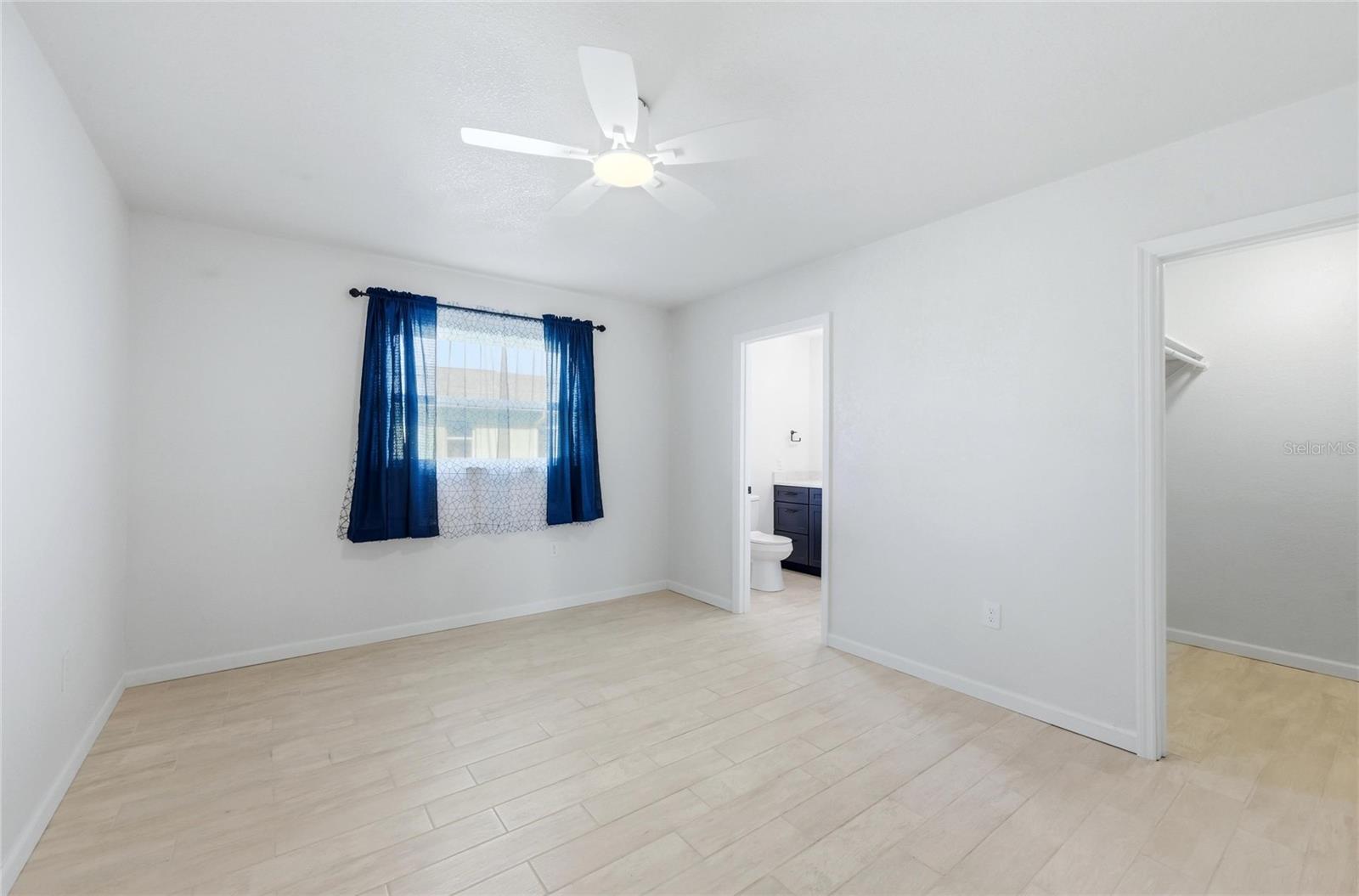 GROVE CITY SHORES - Residential