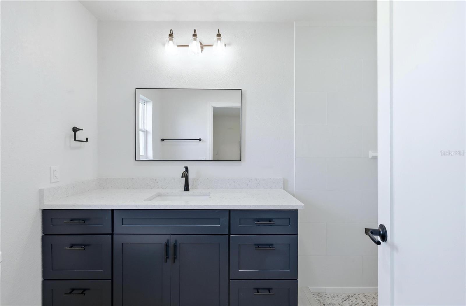 GROVE CITY SHORES - Residential