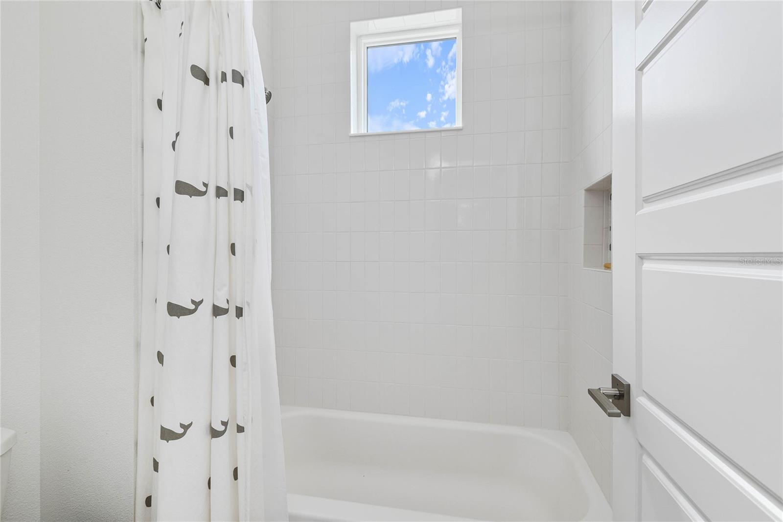 KENILWORTH SHORES SEC 06 - Residential