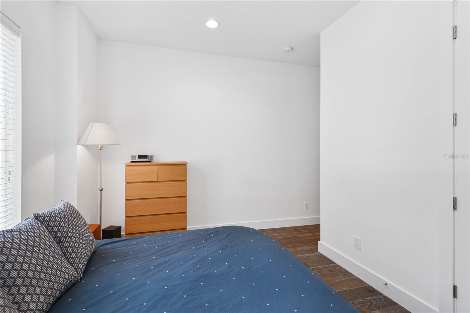 KENILWORTH SHORES SEC 06 - Residential