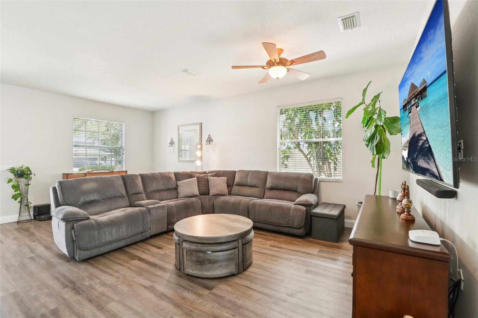 LAKE LETA TRACE - Residential