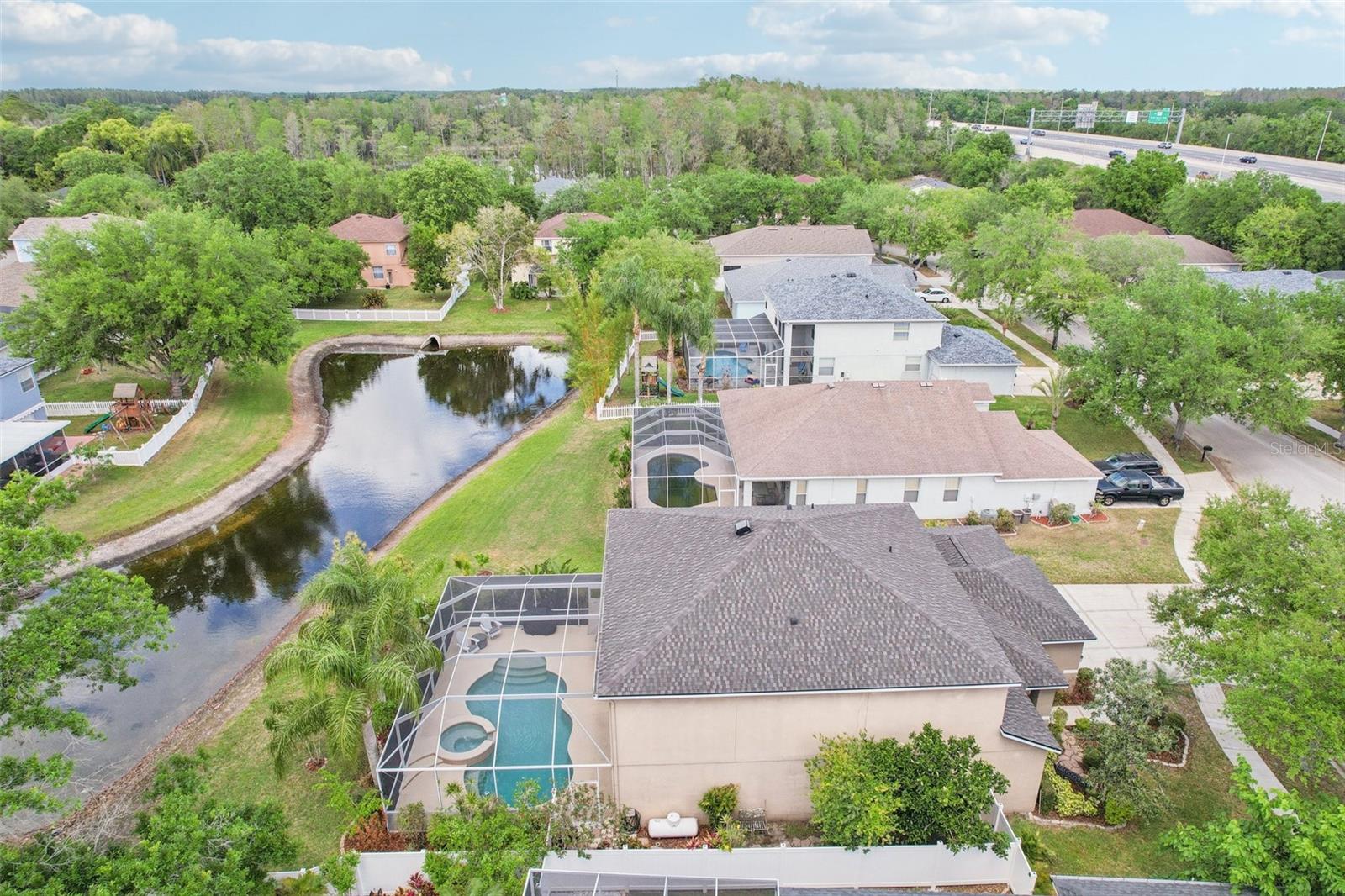 LAKE LETA TRACE - Residential