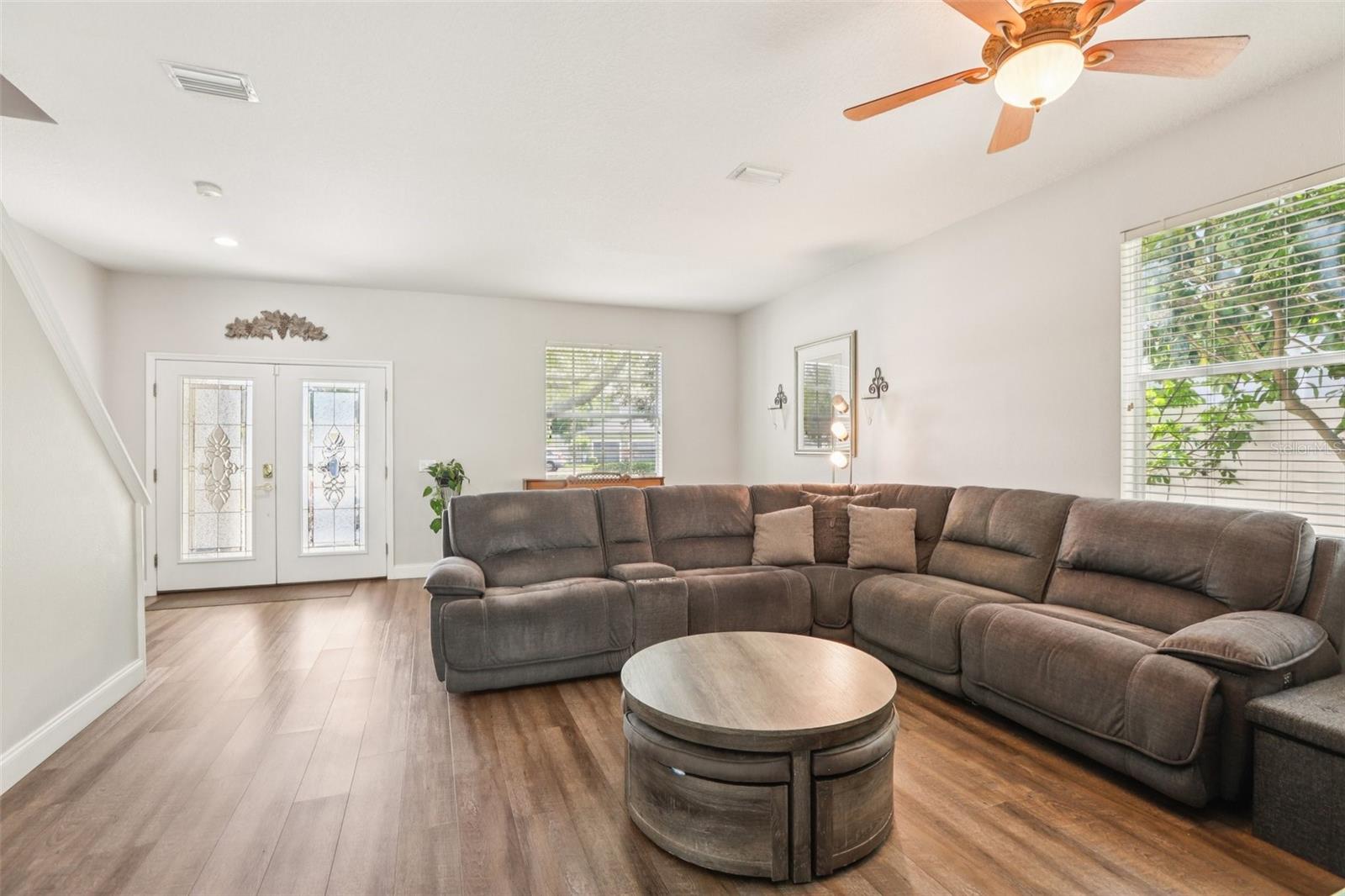 LAKE LETA TRACE - Residential