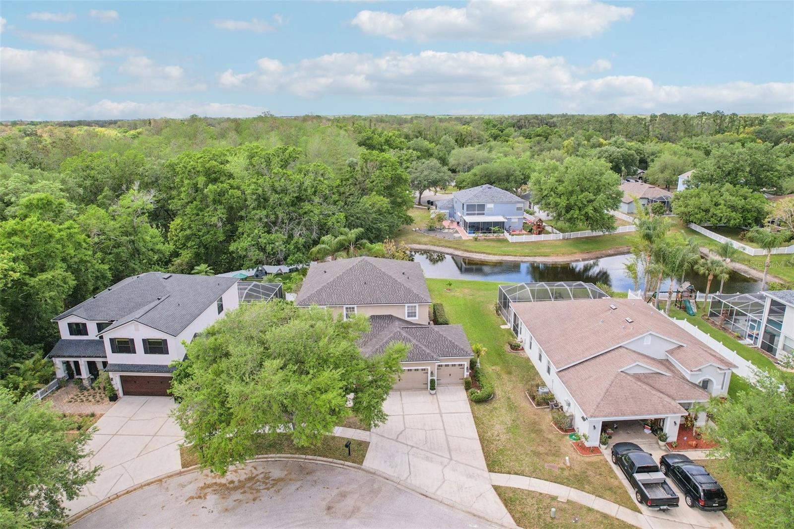 LAKE LETA TRACE - Residential