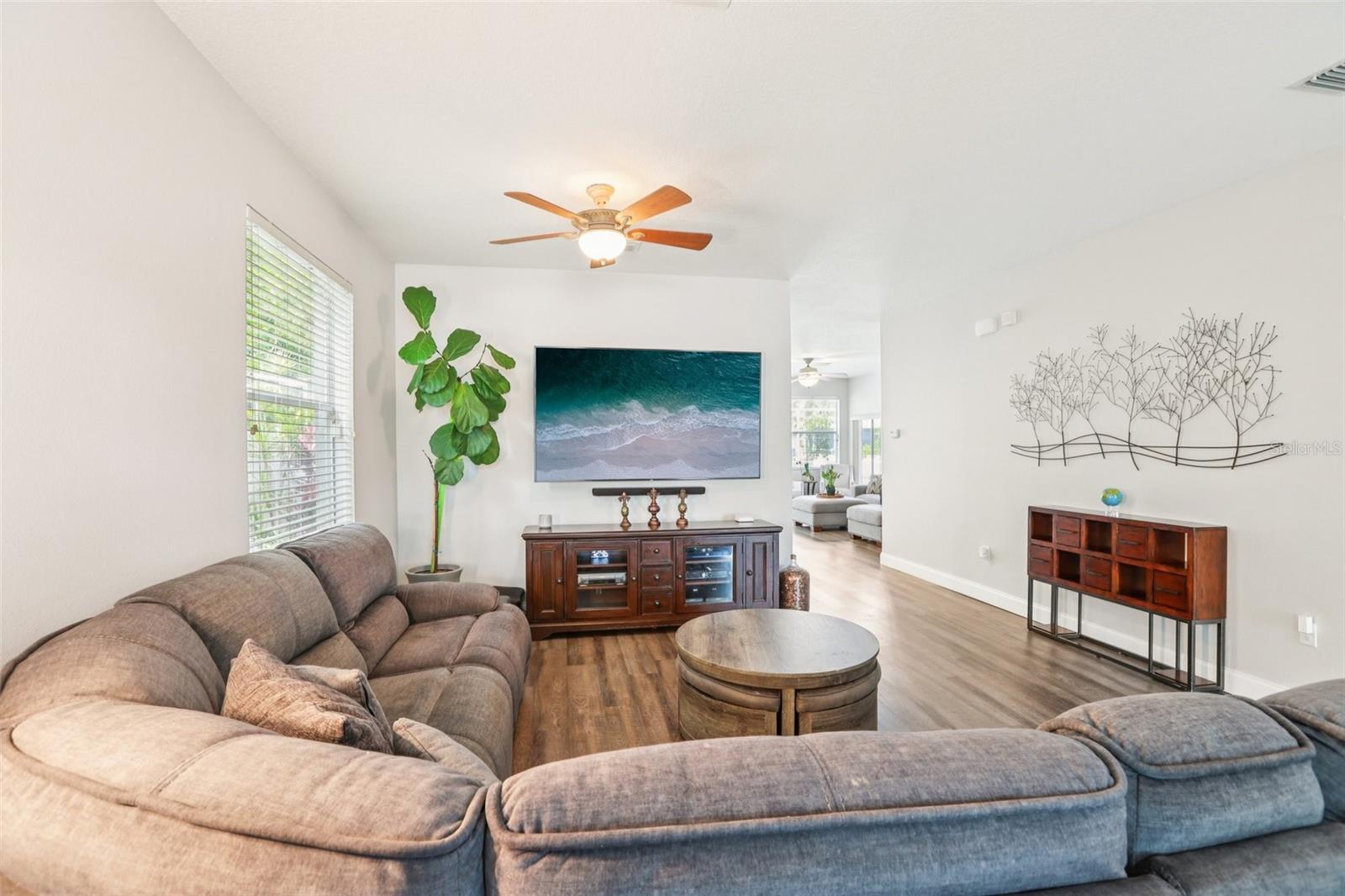 LAKE LETA TRACE - Residential