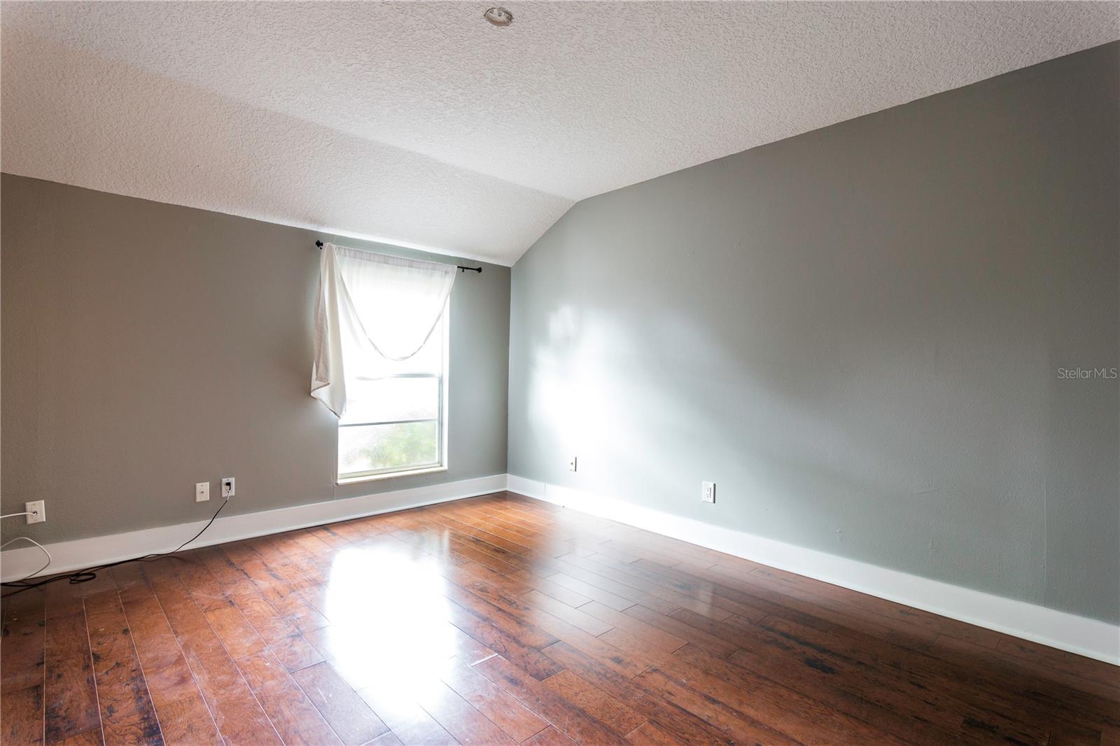 RAMBLEWOOD CONDO - Residential Lease