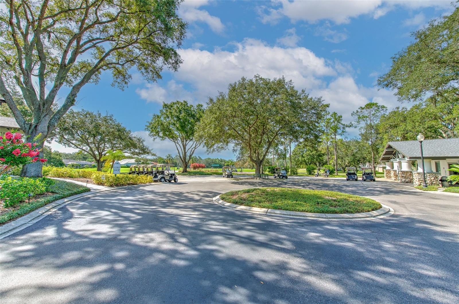 RIVER HILLS COUNTRY CLUB PARCE - Residential