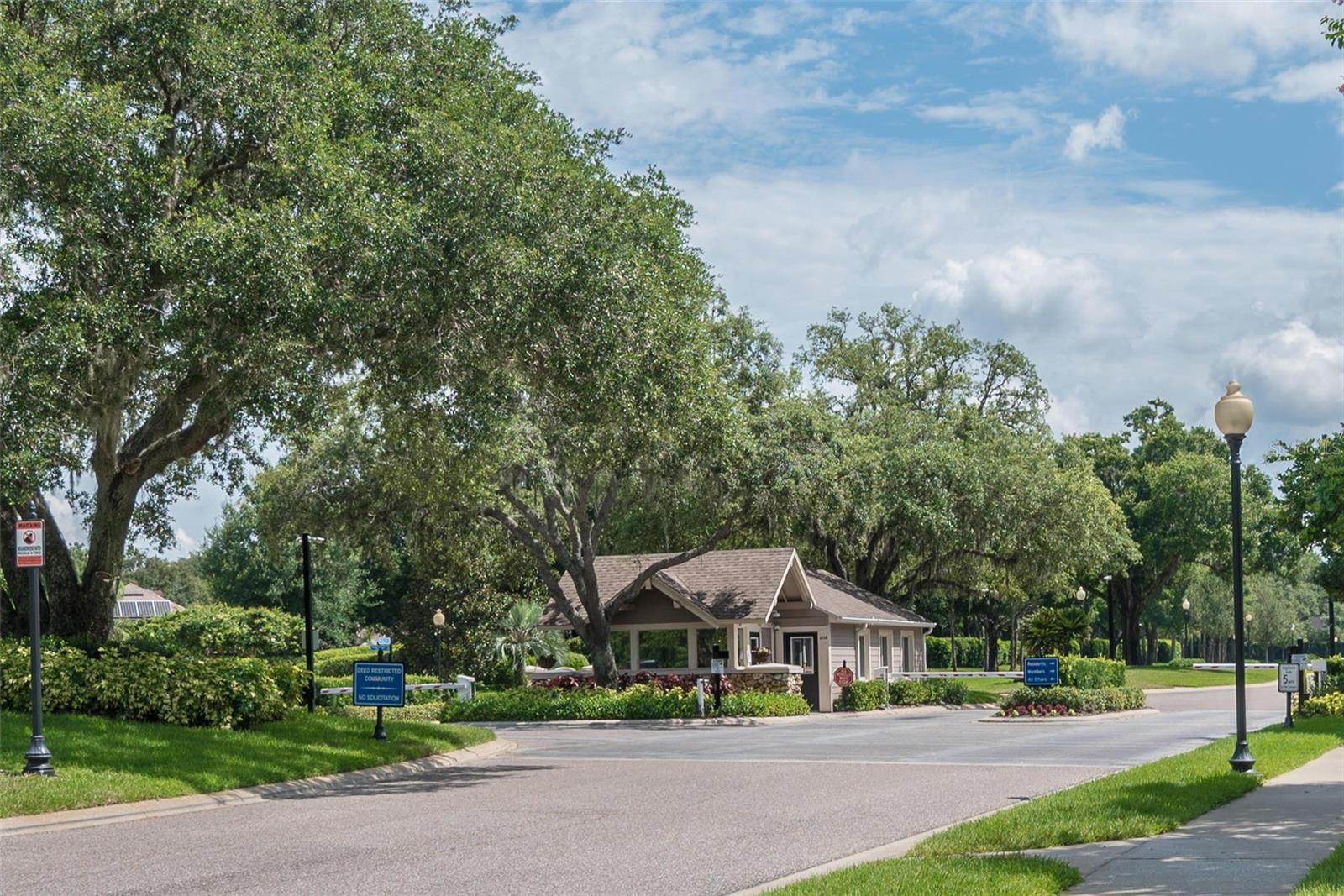 RIVER HILLS COUNTRY CLUB PARCE - Residential