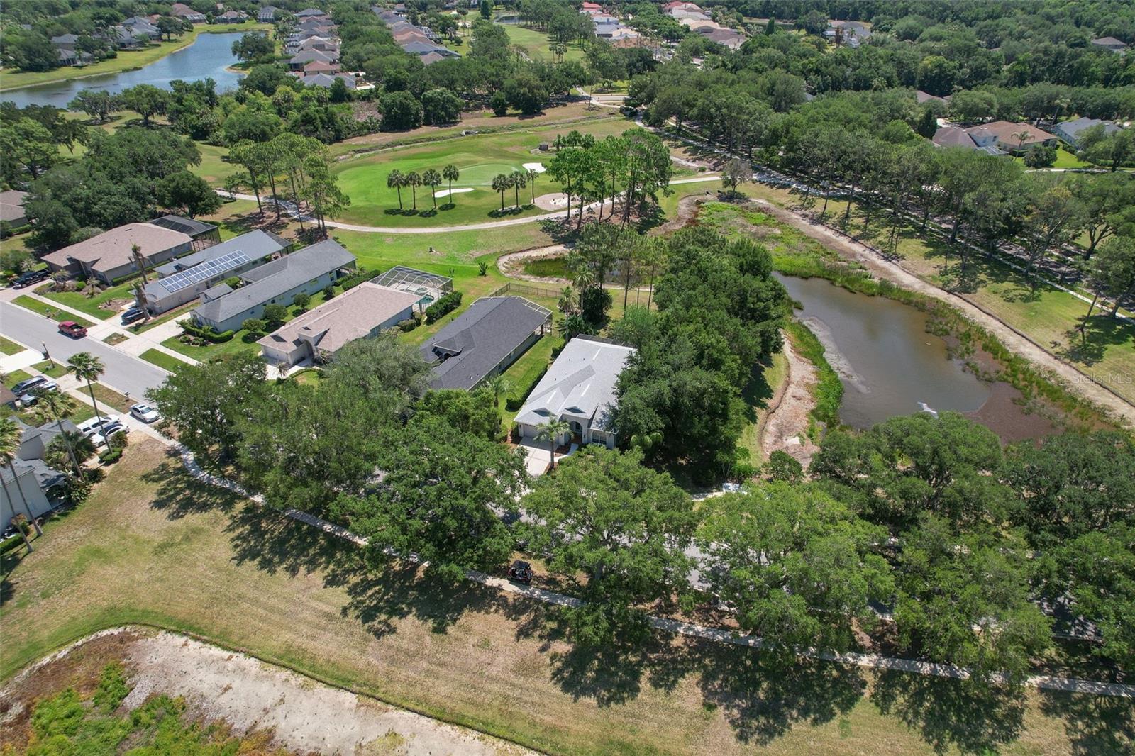 RIVER HILLS COUNTRY CLUB PARCE - Residential